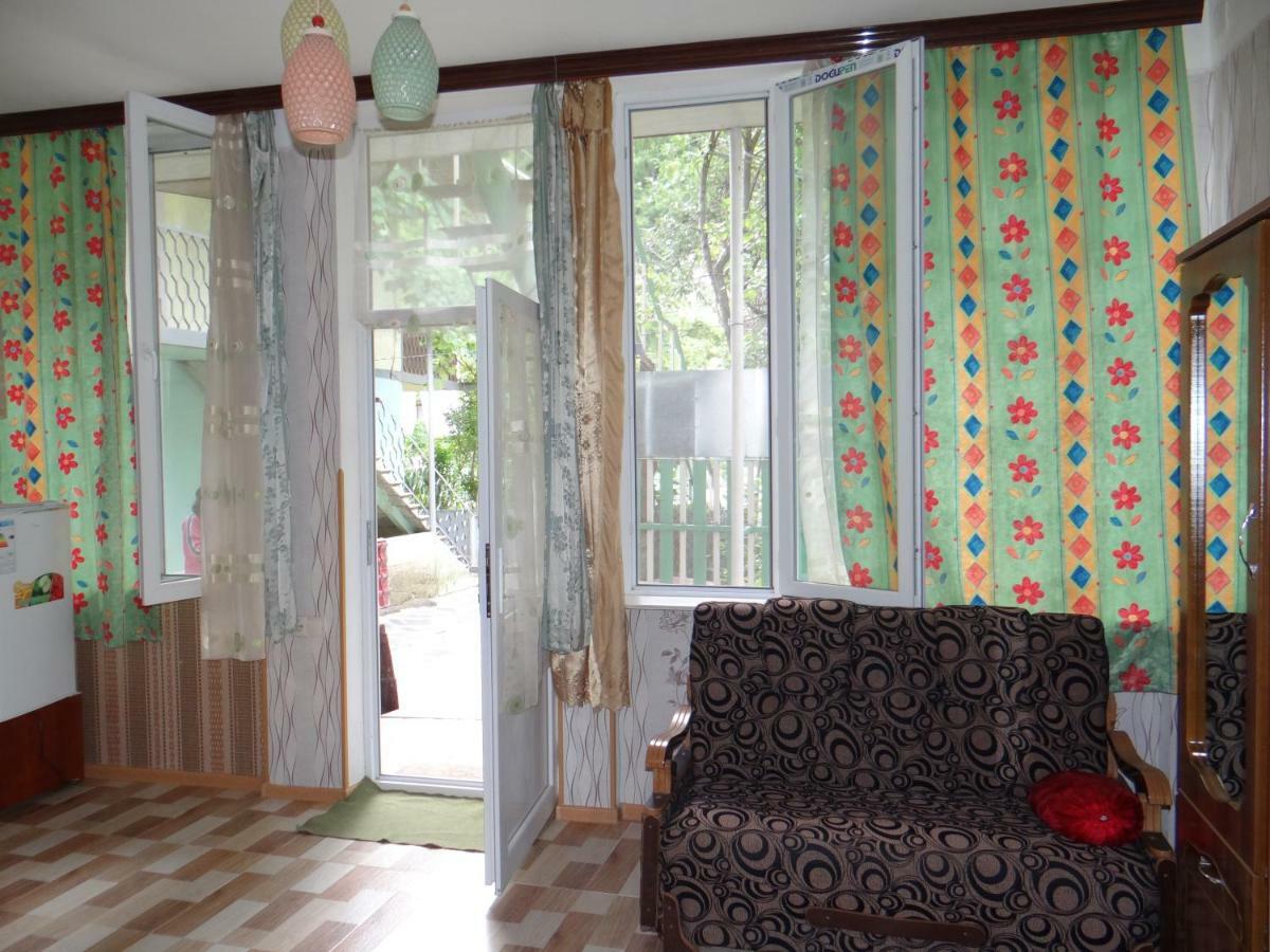 Dalko Hotel Borjomi Ngoại thất bức ảnh